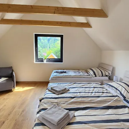Baribouda - Na Rybarne Apartment *